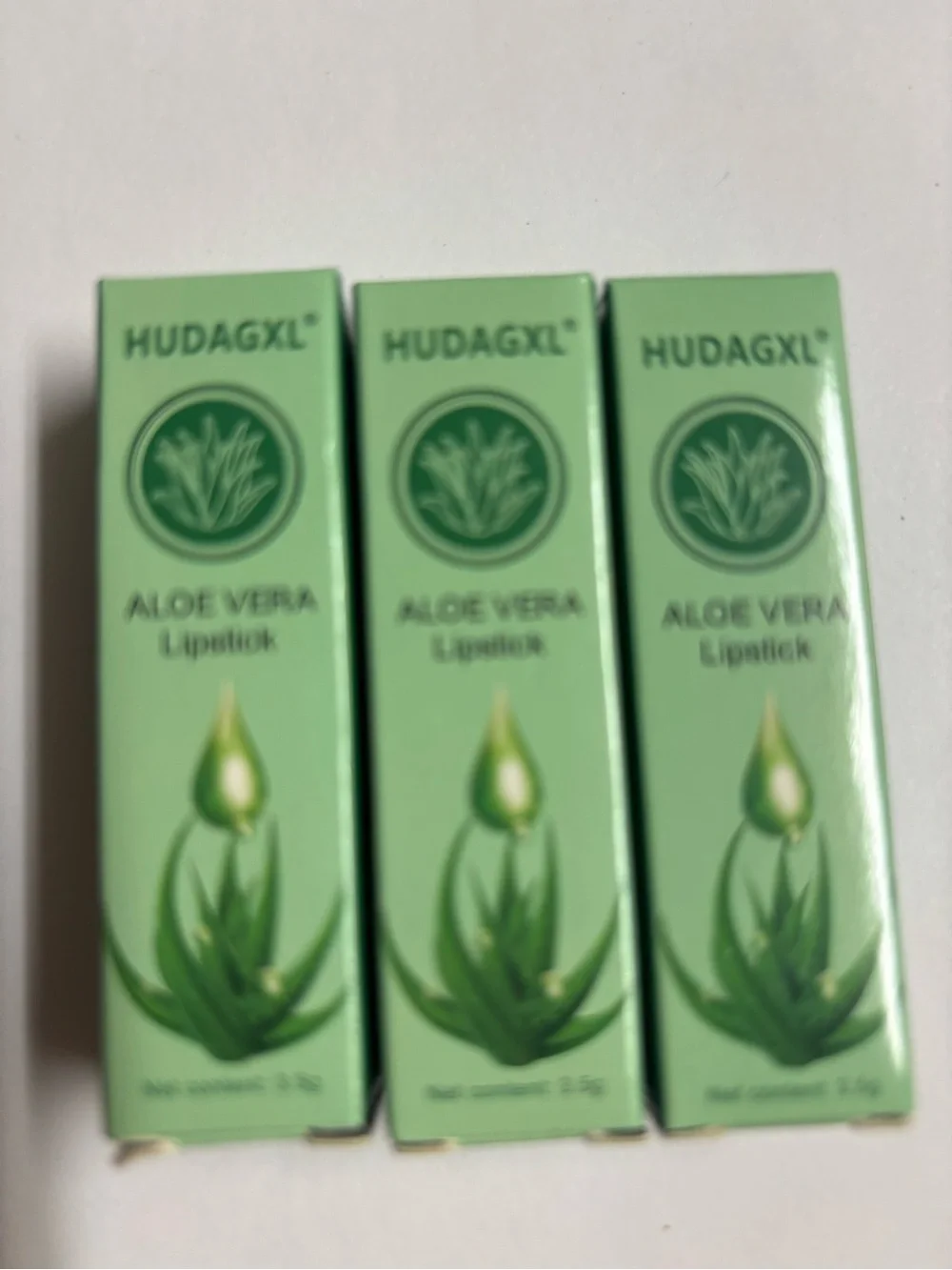 Aloe Vera Lipstick - Green